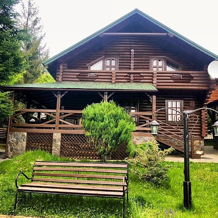 Комфортний Котедж В Мигово Exterior foto